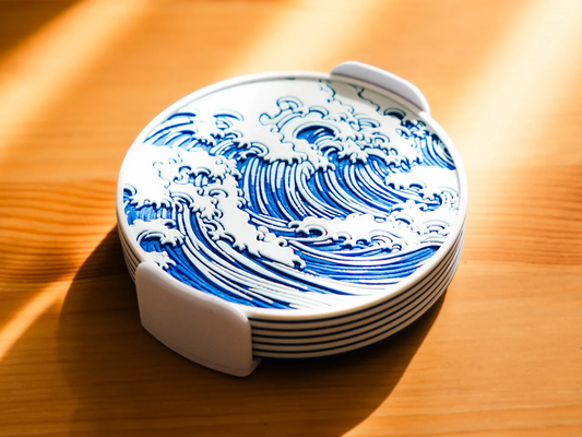 Set 6 Sottobicchieri “Onda” – Stile Hokusai con Portasottobicchieri